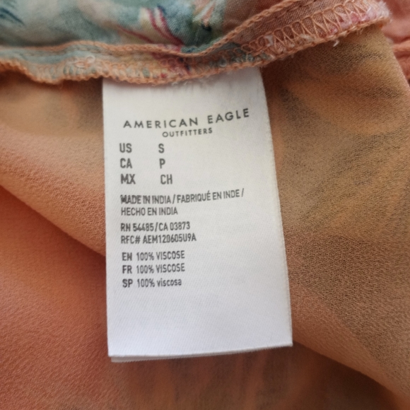 American Eagle High Rise Hawaiian Flowy Shorts - Picture 3 of 7